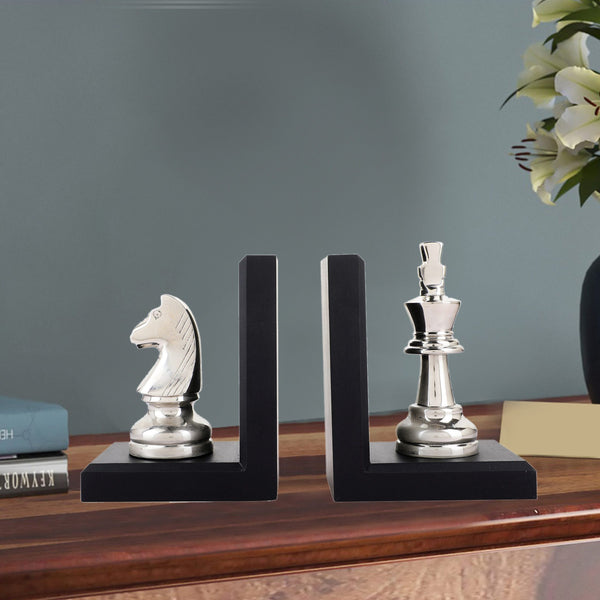 The King &amp; the Knight Bookend